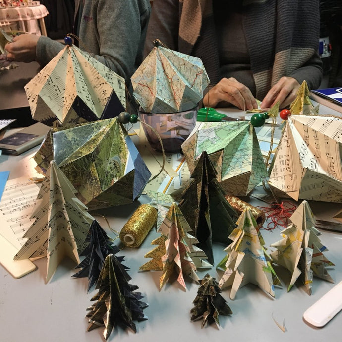 Workshop: Julepynt lavet af genbrugte bøger